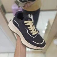 حراج تمامی کتونی های اسپرت از ۵۹۰ تا ۸۵۰|کیف، کفش، کمربند|شیراز, جوادیه|دیوار