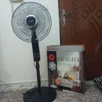 پنکه ایستاده باکنترل درحدنو یک روز کارکرده