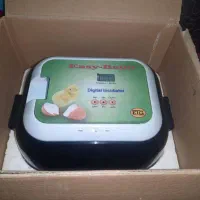 دستگاه جوجه کشی ایزی باتور و طاووس بلژیکی