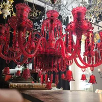 لوستر کریستالی قرمز رنگ سایز بزرگ|لوستر و چراغ آویز|اصفهان, بیدآباد|دیوار