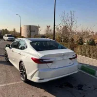 تویوتا کمری هیبرید ۲۰۲۵ پرمیوم پلاک شده|خودرو سواری و وانت|مشهد, تربیت (صدف)|دیوار