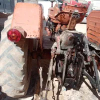 تراکتور رومانی مدل ۶۳ تمیز و مرتب