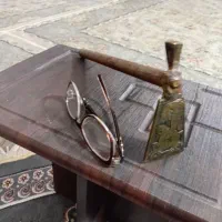 قندشکن|کلکسیون اشیاء عتیقه|کرمانشاه, |دیوار