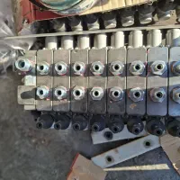 فروش جرثقیل ۱۰ تن دو تلسکوپ|خودرو سنگین|اصفهان, دهنو|دیوار