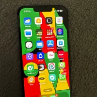 ایفون۱۳نرمال