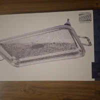 سینی مستطیل دودسته پایه دارکویین انگلیسی|صنایع دستی و سایر لوازم تزئینی|مشهد, کلاهدوز|دیوار