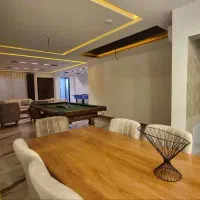 ویلای بزرگ استخر دار .جکوزی و سوپر لوکس