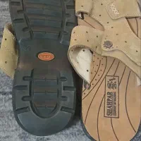 دمپایی|کیف، کفش، کمربند|برخوار, |دیوار