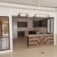 دو طبقه دربست ۲۰۰ متری