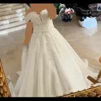 لباس عروس حریر کاملا تمیز