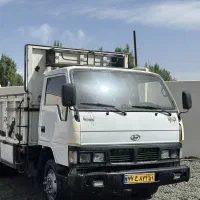 نمایشگاه کامیون سنندج