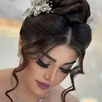 به دنبال کار ارایشگری هستم