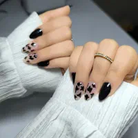 تخفیف ویژه کاشت ناخن