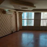 ۶۰ متر/ تک واحد/آسانسور/ سندار/ انقلاب بین ۳ و ۴