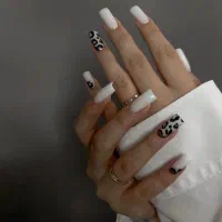 استخدام ناخنکار ماهر و منظم|استخدام درمانی، زیبایی، بهداشتی|تهران, باغ فیض|دیوار