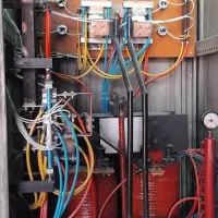 برقکش.برقکار.برقکاری.برق.برقکار صنعتی