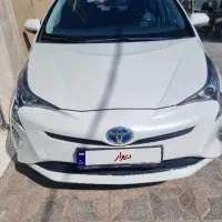 تویوتا پریوس ۲۰۱۷ تیپ c