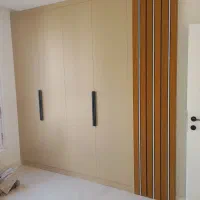 ساخت و نصب.دربهای چوبی و کمد دیواری و..