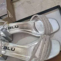 یک کیف دو جفت کفش یک دورس نارنجی و یک شلوار ورزشی|لباس|تهران, امانیه|دیوار