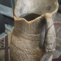 ظرف قدیمی