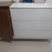 میز آرایش و کشو