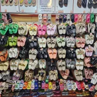 حراج انواع دمپایی و صندل ویژه روز زن و مادر