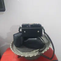 تلویزیون قدیمی و دوربین یاشیکا قدیمی  دهه شصت|کلکسیون اشیاء عتیقه|مشهد, کشف|دیوار