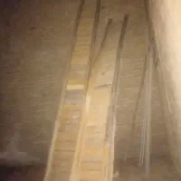 تخته زیر پا بنایی