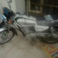 تخت وگهواره نوزاد تاشو نو و یک روروئک