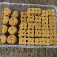 فروش شیرینی های سنتی، نخودچی ، نون برنجی