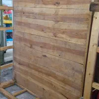 تخت چوبی سنتی