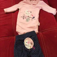 ۴۰ دست لباس نوزاد تمیز و قابل استفاده (رایگان)|کفش و لباس بچه|قرچک, پویینک|دیوار