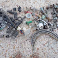 وسایل لوله کشی و زنجیر با میخ طویله و غیره...|ابزارآلات|زابل, |دیوار