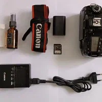 دوربین عکاسی کانن D80