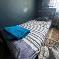 تخت خواب یک نفره فلزی