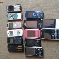 تعدای گوشی قابل تعمیر و نیاز به باطری