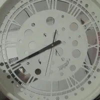 ساعت دیواری