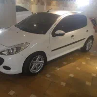 ۲۰۷( صفر ۴۰۲)بدون کوچکترین ضعف(فول لوازم)|خودرو سواری و وانت|تهران, نارمک|دیوار