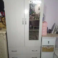 کمد اینه دار