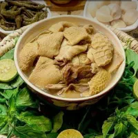 استخدام کارگر ساده سیرابی (وسط) کار