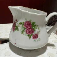 سرویس گل سرخی خیلی خیلی قدیمی