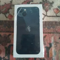 اپل iPhone 13 با حافظهٔ ۱۲۸ گیگابایت