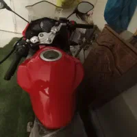 مگلی|موتورسیکلت|ارژن, |دیوار