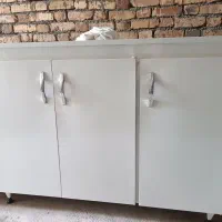 کابینت ۳ در