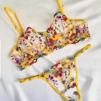 لباس زیراروپایی