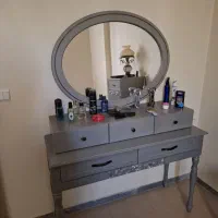 تخت خواب دونفره  به همراه میز آرایش