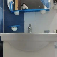 روشویی وآیینه زیبا|لوازم سرویس بهداشتی|اراک, |دیوار