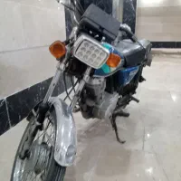 فروشی موتور ۱۲۵|موتورسیکلت|پرند, فاز ۱|دیوار