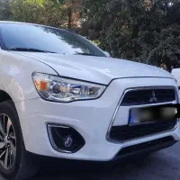 میتسوبیشی کراس اور 2015asx