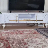 میز و اینه|میز تلویزیون|نیشابور, فضل|دیوار